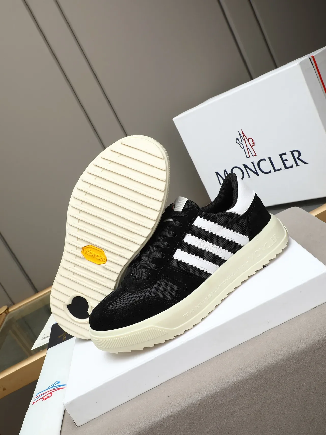 مونكلر سنيكر منصة أسود أبيض Off-White أسلوب حياة سنيكر 4