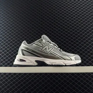New Balance 140 রুপালি-ধূসর জালি মোটা স্নিকার