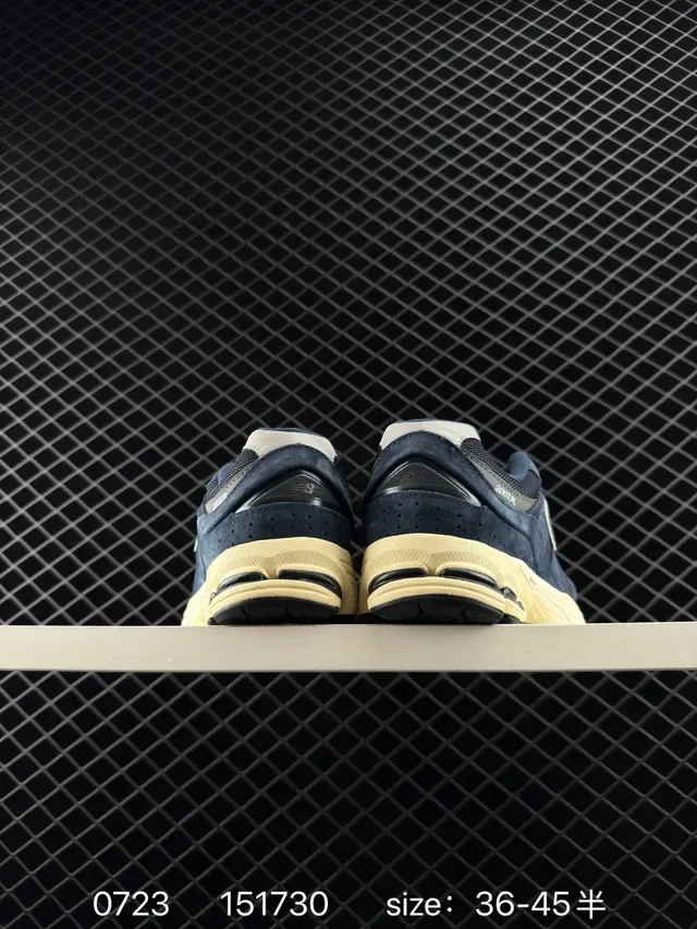 New Balance 2002 R Navy Beige Suede And Mesh Upper Lifestyle Sneakers 3