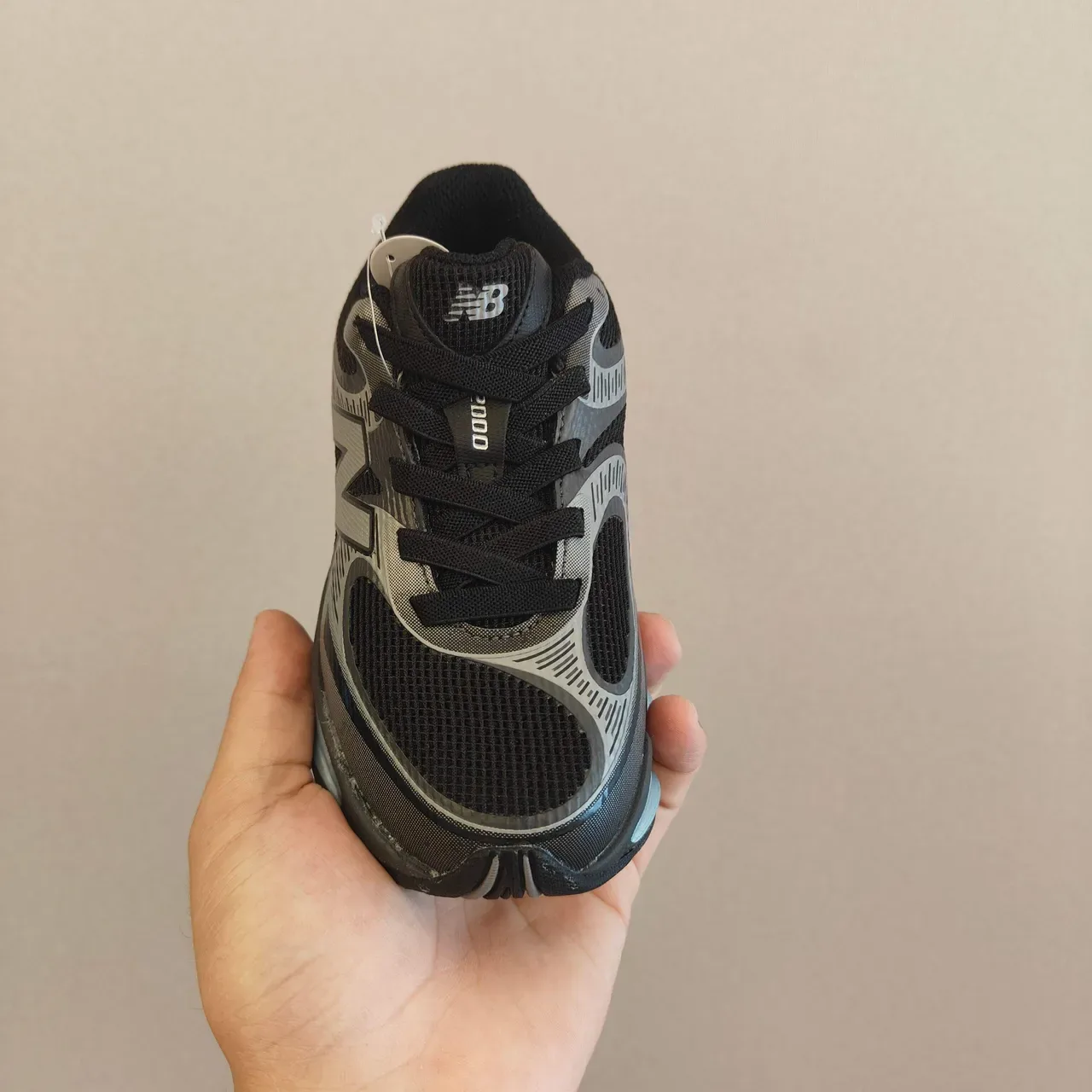 New Balance 2002R Noir Gris Translucide Pod Chaussures Lifestyle 15