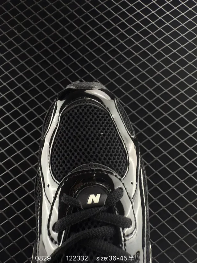 New Balance 2040 Black Silver Lifestyle Sneakers 2