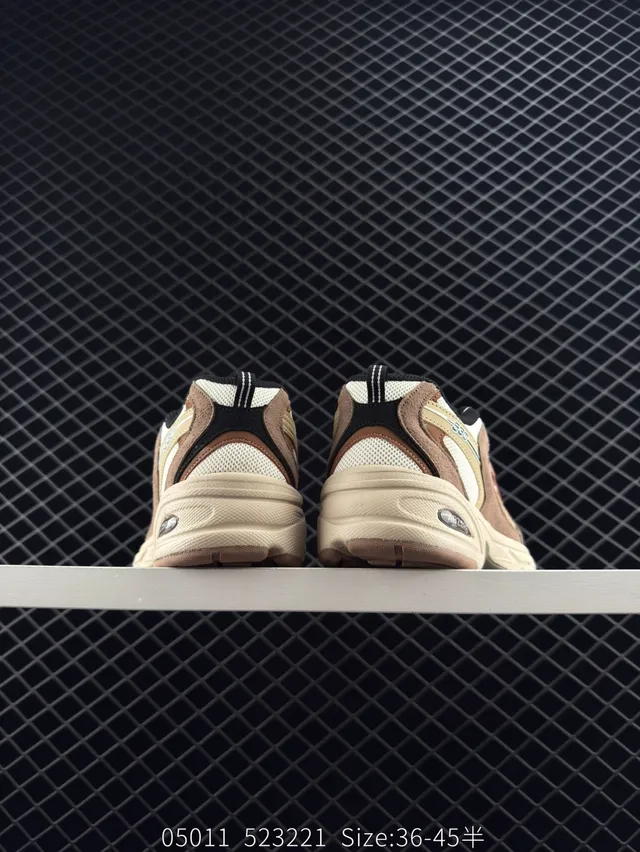 New Balance 530 Zapatillas Chunky Marrón Beige 4