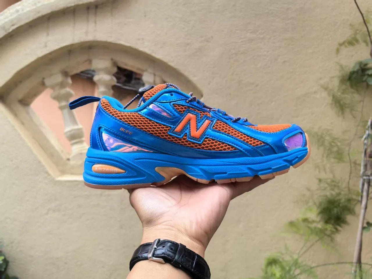 New Balance 740 সাদা রূপালী কালো লাইফস্টাইল স্নিকার্স 4