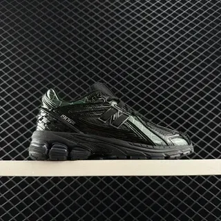 New Balance 906 কালো সবুজ ইরিডেসেন্ট ওভারলে চাঙ্কি স্নিকার