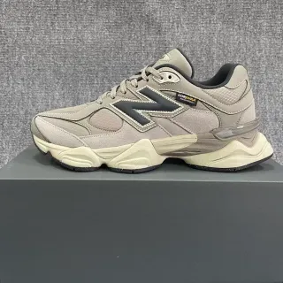 New Balance 9060 Beige Negro Silueta Multicapas Suela Media Sneakers Gruesos