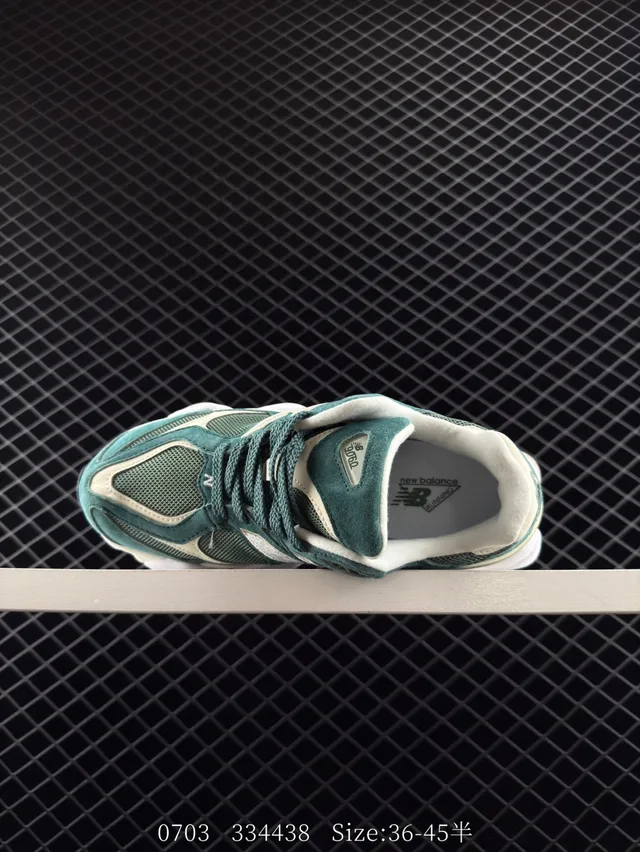 New Balance 9060 Bege Verde Malha Combinada e Nubuck Tênis Chunky 4
