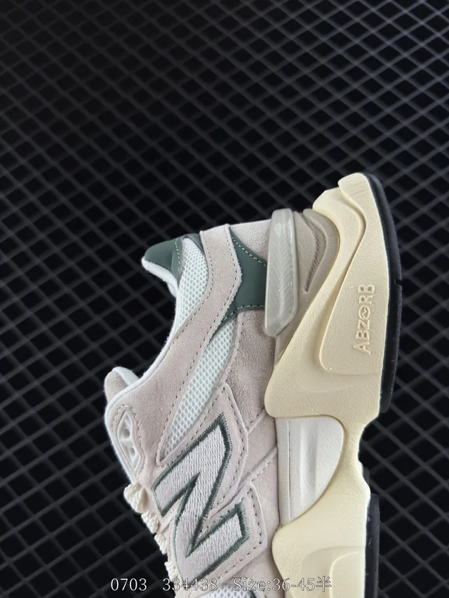 New Balance 9060 Bege Verde Malha Combinada e Nubuck Tênis Chunky 6