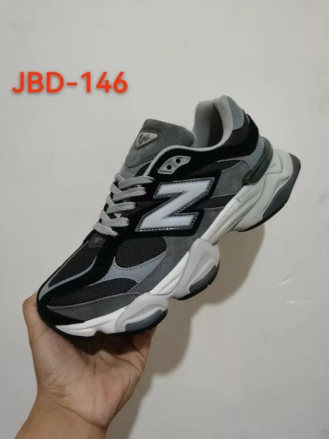 New Balance 9060 黑灰白厚底运动鞋 2