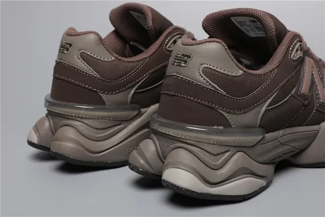 New Balance 9060 বাদামি বেইজ লাইফস্টাইল স্নিকার 2