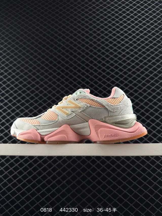 New Balance 9060 ग्रे पिंक मोटी सोल वाली स्नीकर 5