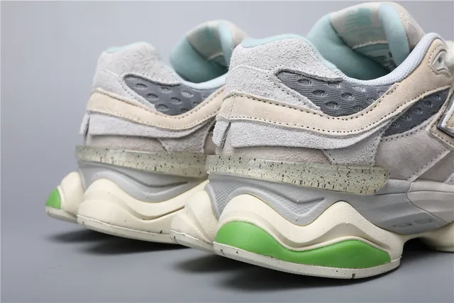 New Balance 9060 Off-White Gris Verde zapatillas chunky 2