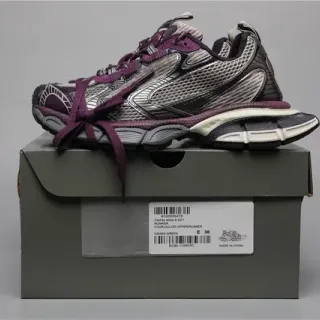 New Balance 9060 বেগুনি এবং রূপালি জালি লাইফস্টাইল স্নিকার