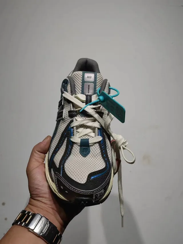 New Balance بيج أزرق شبكي-اصطناعي طبقات علوية أحذية جري 3