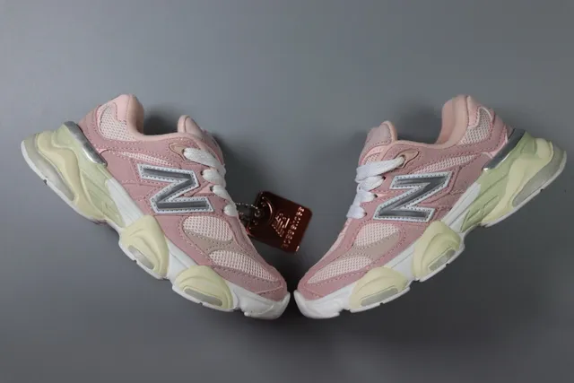 New Balance Beige Blue Retro Runner Multi-Layered Sole Chunky Sneakers 20