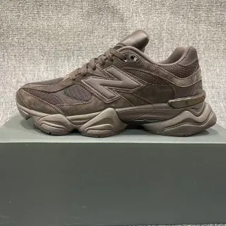 New Balance Marrón Monocromático Suede-Mesh Hybrid Upper Zapatillas Gruesas