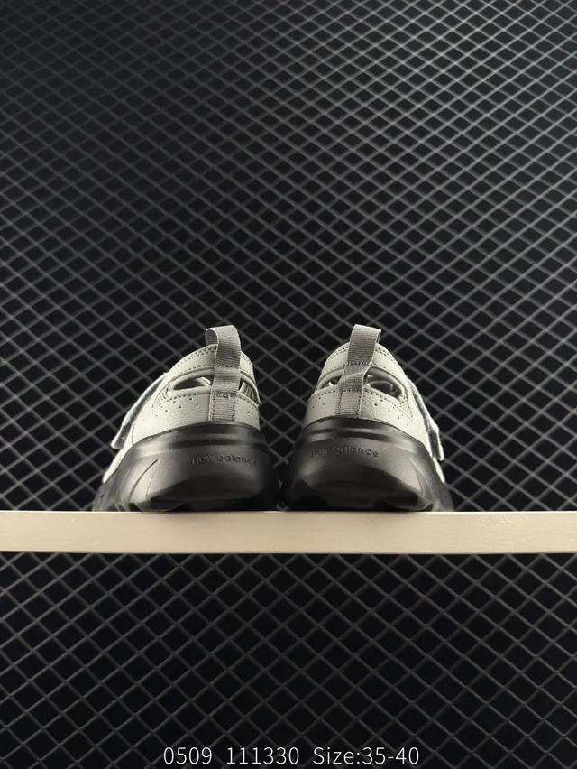 New Balance Mary Jane Series Gray Mesh Velcro Strap Mary Jane Shoes 2