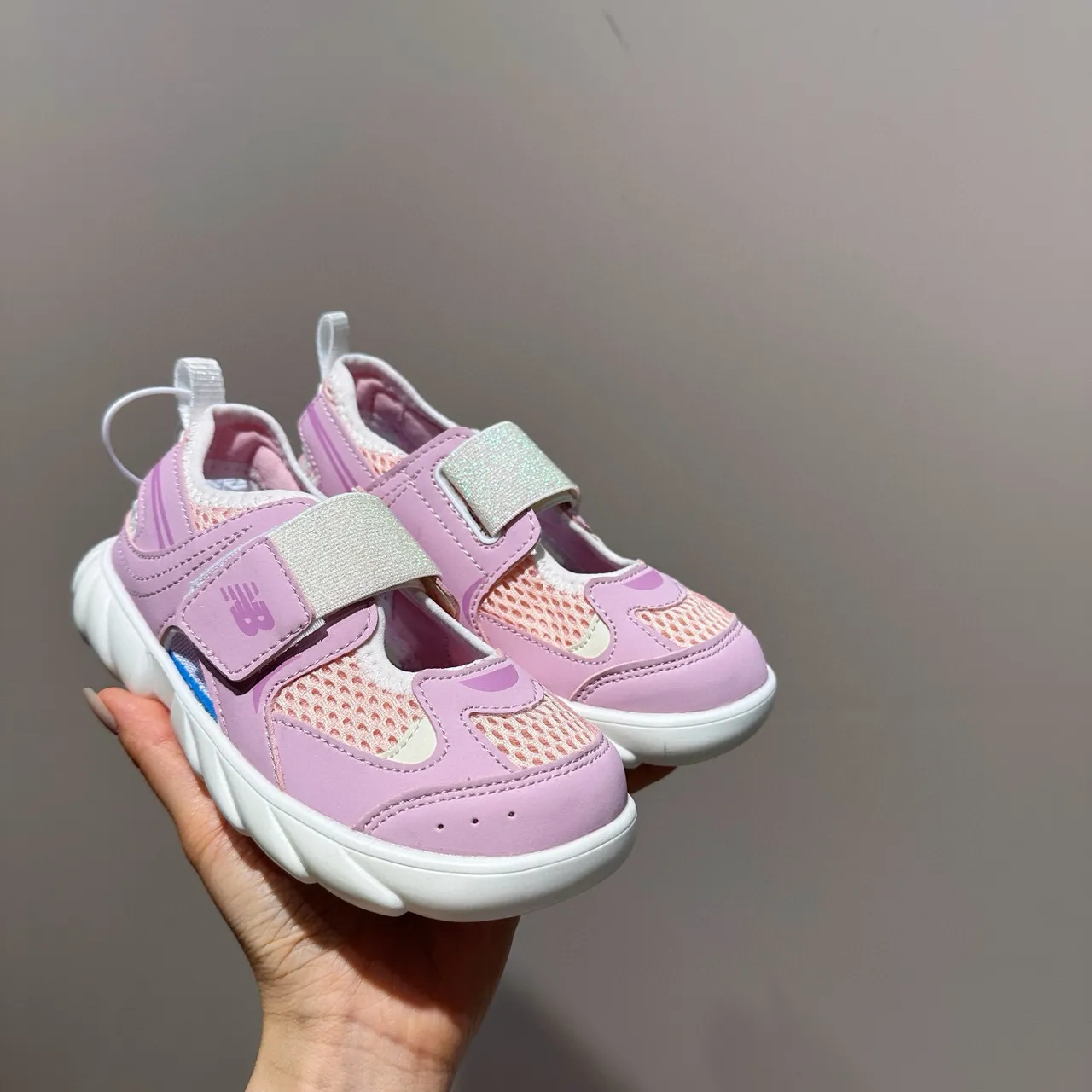 New Balance sandales casuales rose violet semelle épaisse fermeture de deux brides 15