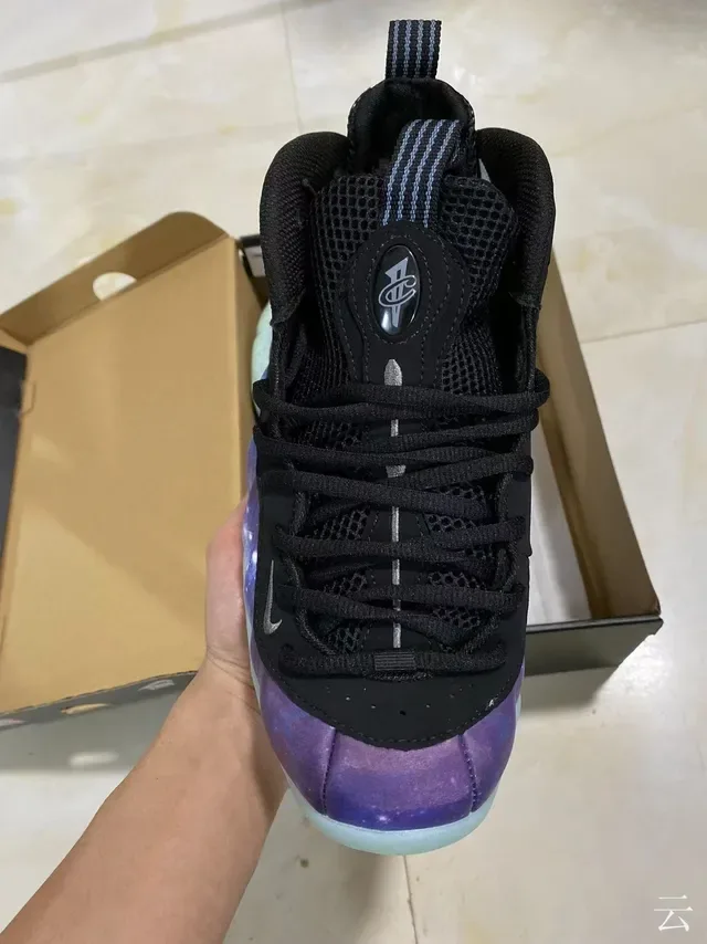 Nike Air Foamposite One Galaxy Print Lifestyle Sneakers 2