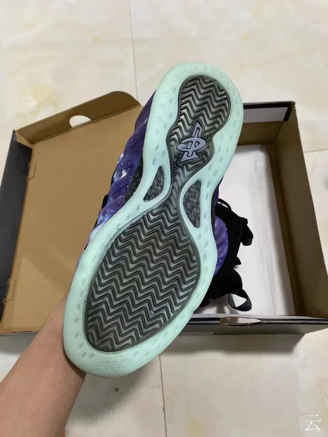 Nike Air Foamposite One Galaxy Print Lifestyle Sneakers 4