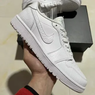 Nike Air Force 1 أبيض كل كروك إمبوسد جلد لايف ستايل سنيكرز