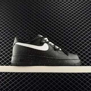Nike Air Force 1 Low حذاء أسلوب حياة أسود أبيض بنقاط