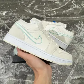 Nike Air Jordan 1 Low Off-White Mint مطروز لايف ستايل سنيكرز