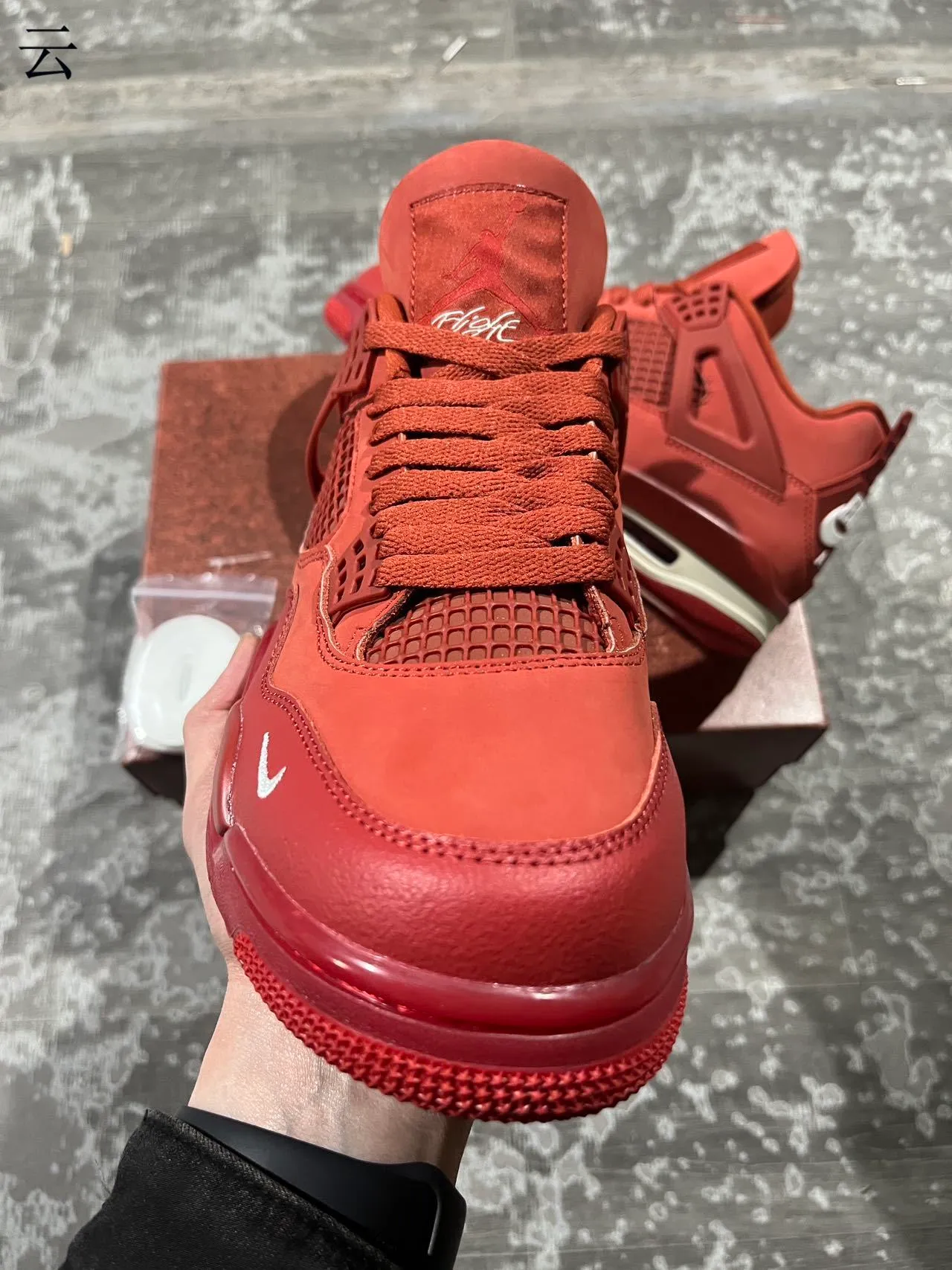 Nike Air Jordan 4 মনোক্রোম্যাটিক রেড বাস্কেটবল জুতো 5