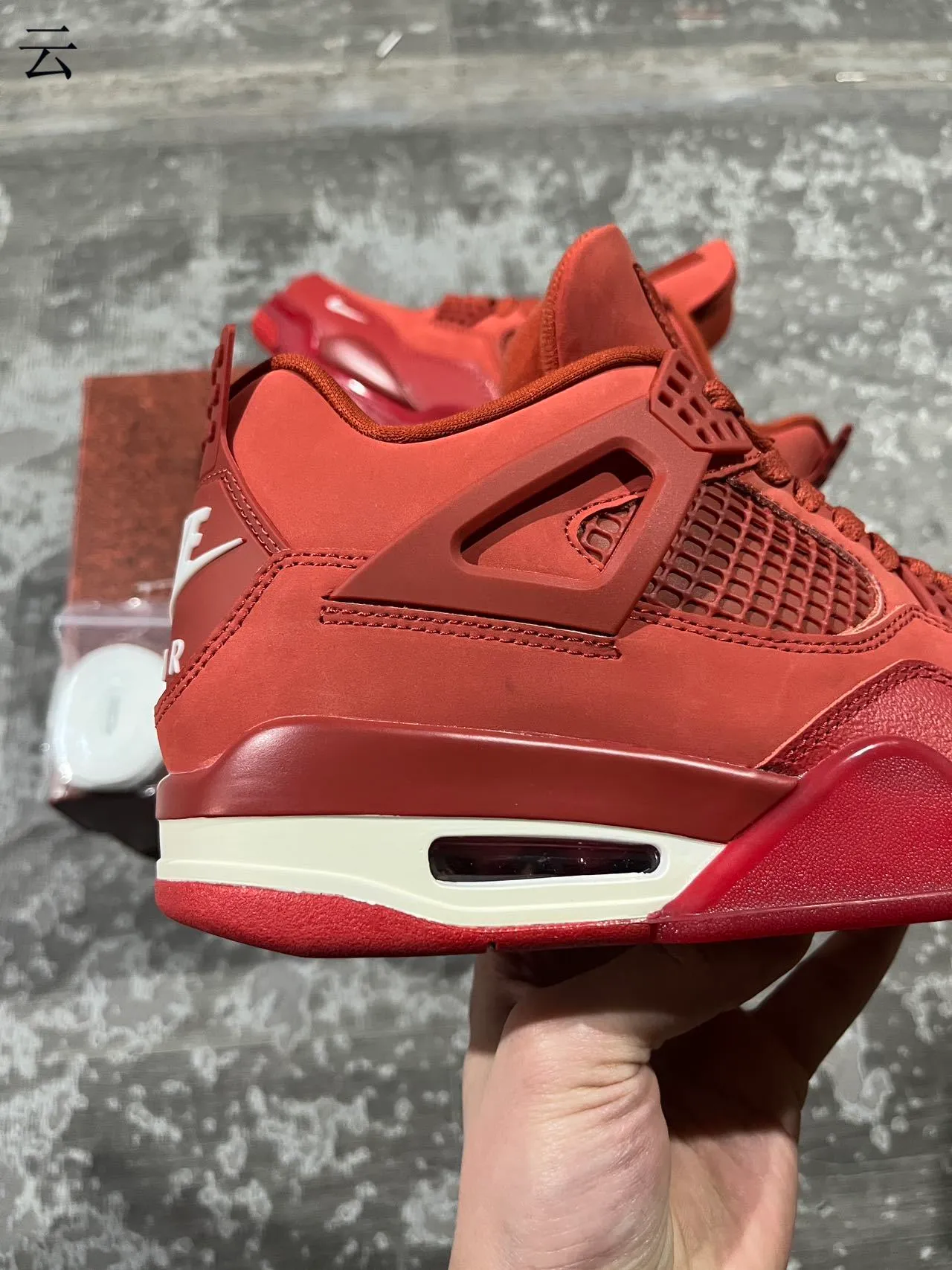 Nike Air Jordan 4 মনোক্রোম্যাটিক রেড বাস্কেটবল জুতো 12