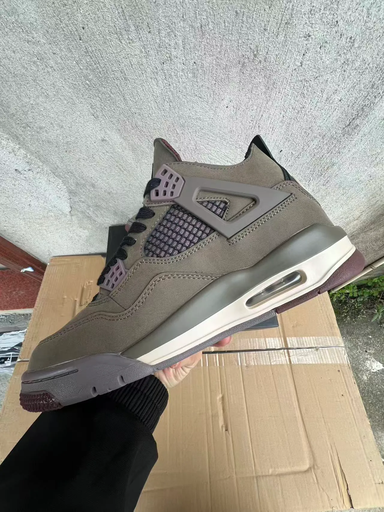Nike Air Jordan 4 ओलिव हरा सुेड बास्केटबॉल जूते 5