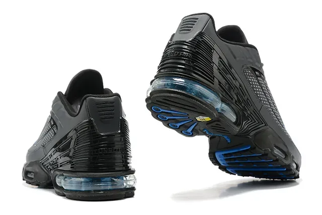 Nike Air Max Plus Tuned Black Blue Lifestyle Sneakers 6