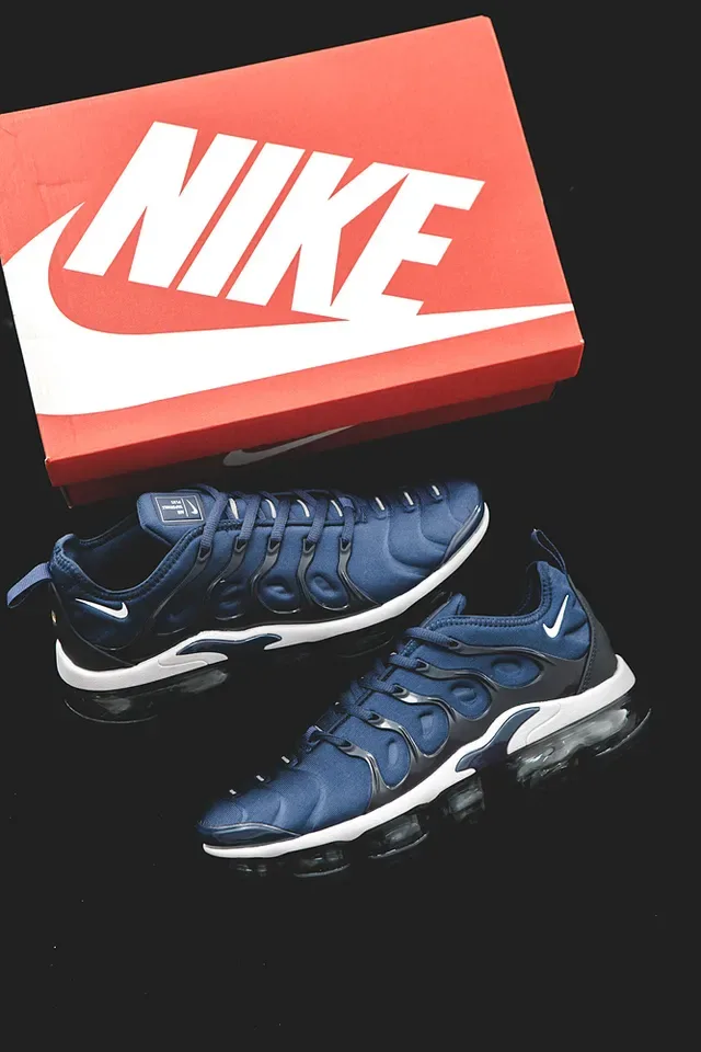 Nike Air VaporMax Plus Navy Lifestyle Sneakers 12