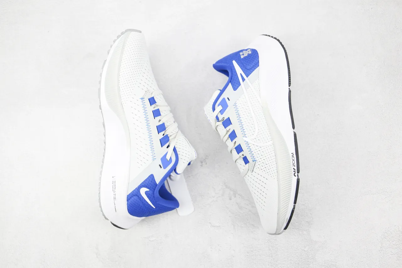 Nike Air Zoom Pegasus Kentucky Wildcats सफेद और नीला दौड़ने की जूते 2