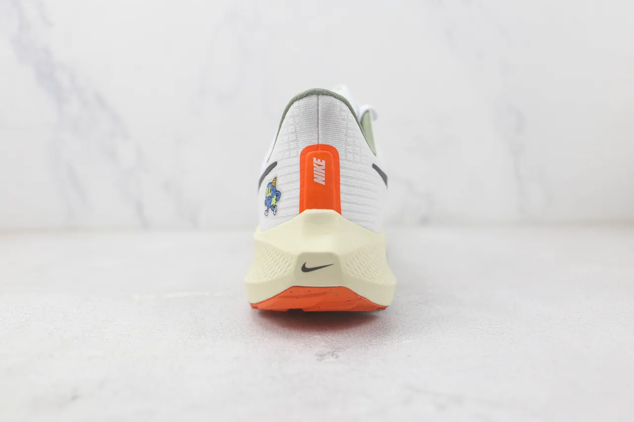 Nike Air Zoom Pegasus White Orange Cream Running Shoes 9