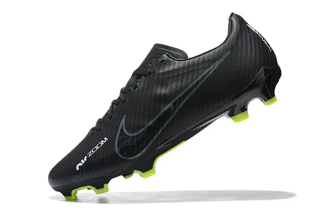 Nike Black Green Carbon-Fiber Upper Texture Low-Cut Silhouette Firm-Ground Soccer Shoes 4