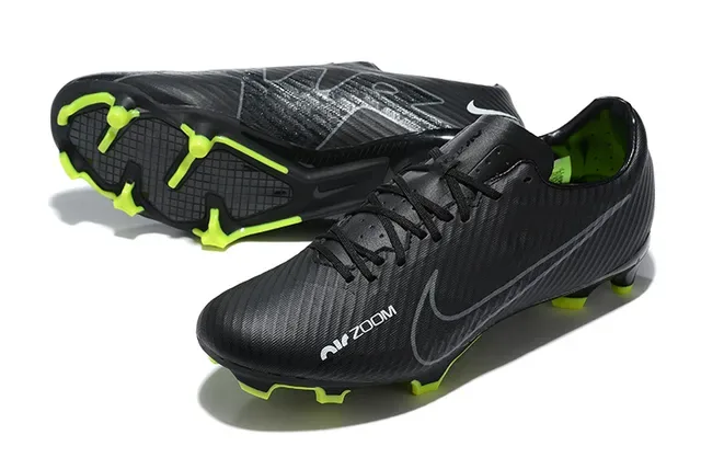 Nike Black Green Carbon-Fiber Upper Texture Low-Cut Silhouette Firm-Ground Soccer Shoes 7