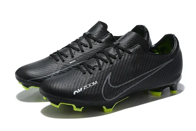 Nike Black Green Carbon-Fiber Upper Texture Low-Cut Silhouette Firm-Ground Soccer Shoes 8