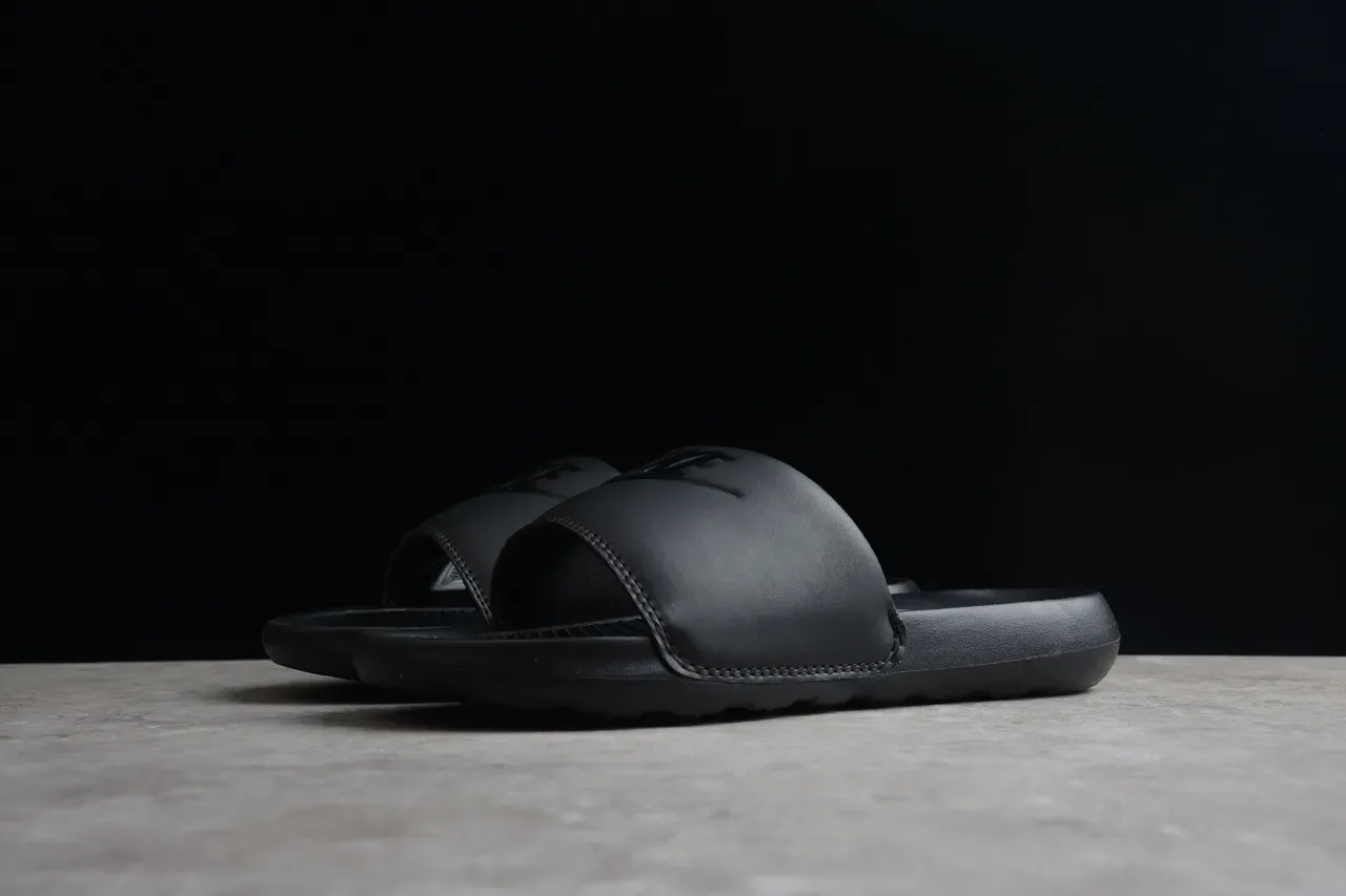 Nike 黑色橙色模制橡胶单宽带拖鞋 12