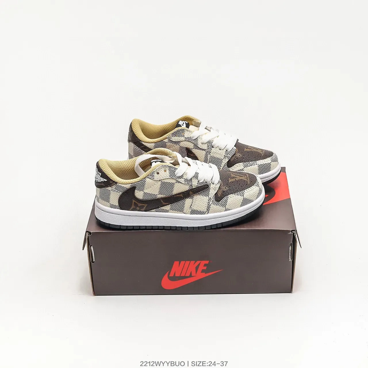 Nike Black White Low-Top Deconstructed Lifestyle Sneakers 21