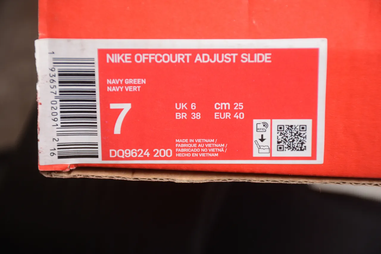 Nike Black White Single-Strap Padded Velcro Closure Slippers 2