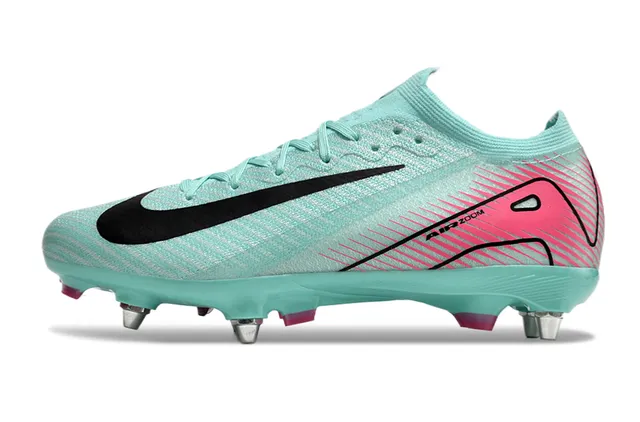 Nike Chaussures de football bleu rose en knit graphique dynamique pour terrain ferme 8