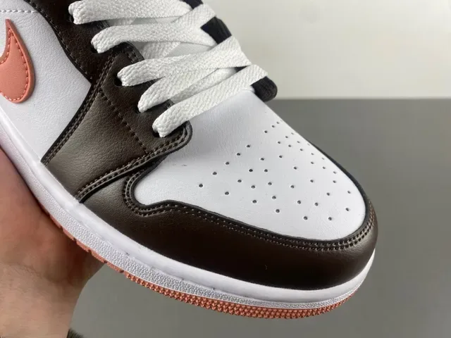 Nike Brown Orange Low-Top Couro e Malha Tênis Lifestyle 2