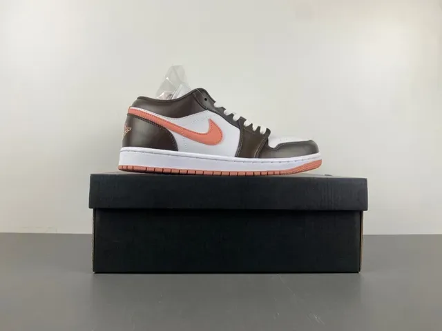 Nike Brown Orange Low-Top Couro e Malha Tênis Lifestyle 15