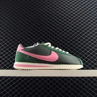 Nike Cortez أخضر وردي سويد وصناعي أسلوب حياة سنيكرز