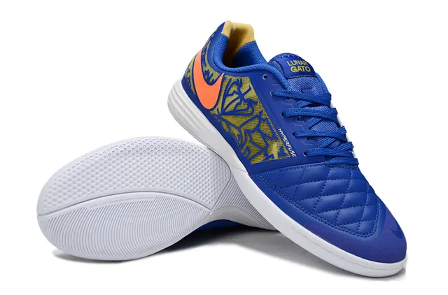 Nike Gold Black أحذية كرة القدم الداخلية مع غطاء أصبع مخملي أعلى صناعي معدني 4