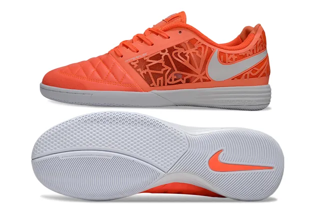 Nike Gold Black أحذية كرة القدم الداخلية مع غطاء أصبع مخملي أعلى صناعي معدني 14