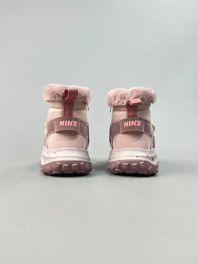 Nike 保暖毛边高帮雪靴 23