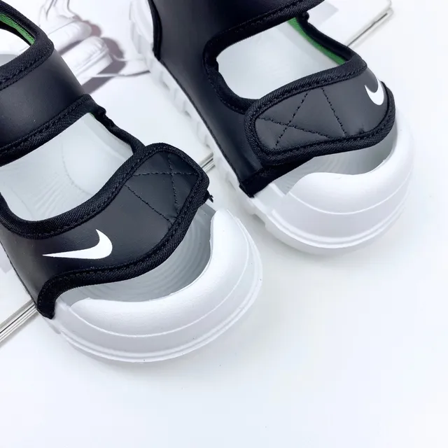 Nike Kids Blue Two-Strap Velcro Casual Sandals 10
