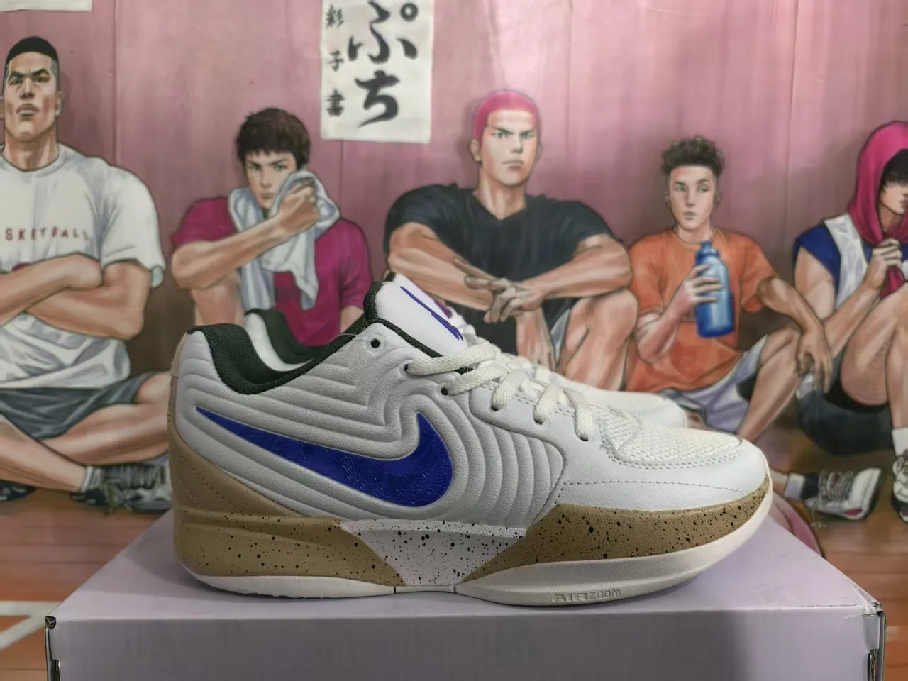 Nike Kyrie White Blue Low-Top Silhouette Mesh And Synthetic Upper Basketball Shoes 4