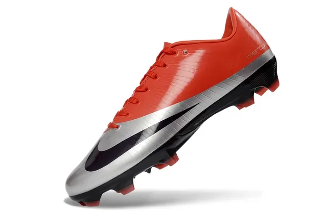 耐克 Mercurial 红银 低帮 合成鞋面 纹理 钉地足球鞋 3