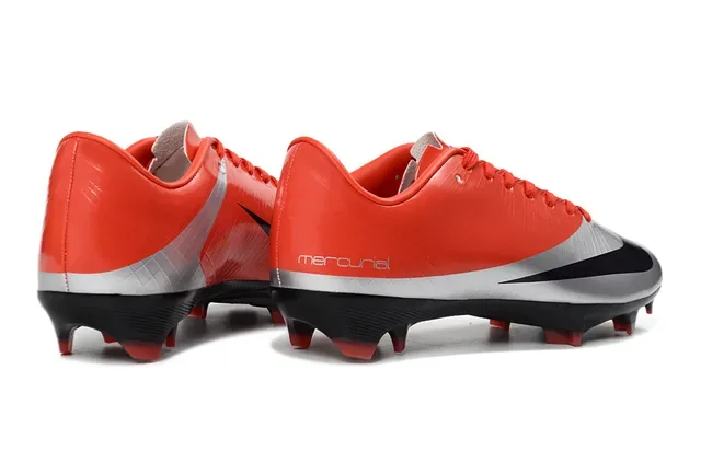 耐克 Mercurial 红银 低帮 合成鞋面 纹理 钉地足球鞋 5